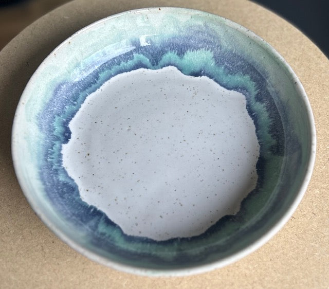 Wave break serving bowl image 0
