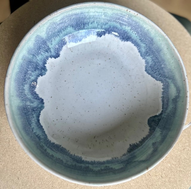 Wave break serving bowl image 2