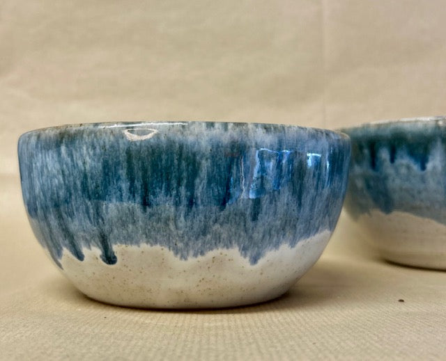 Small serving bowl image 1
