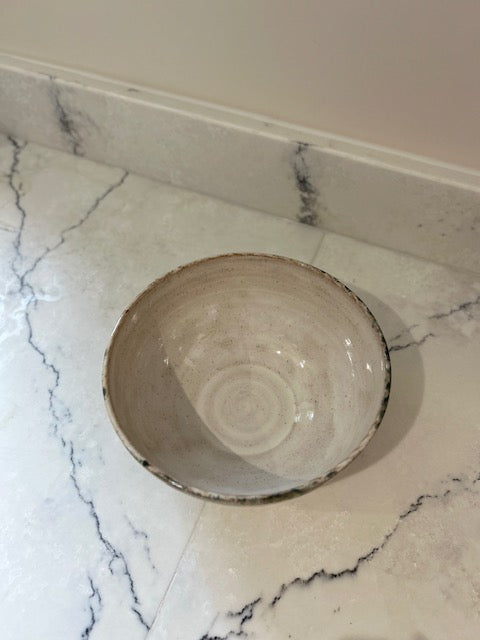 Serving bowl image 2
