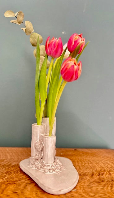 Stem vase 3 image 1