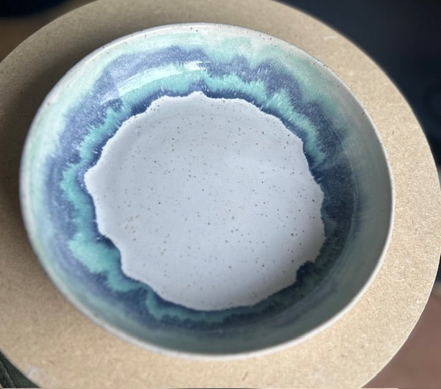 Wave break serving bowl image 2