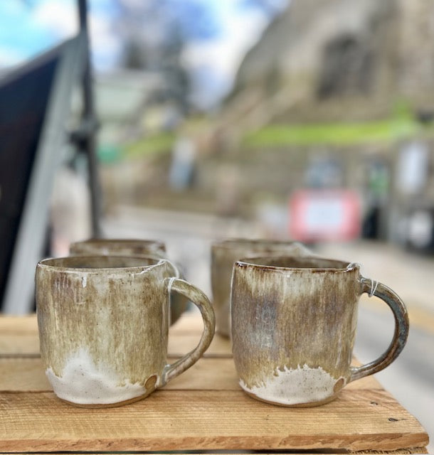 Mug with toasted marshmallow glaze image 3