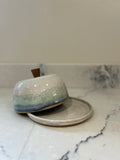 Butter dish image 0