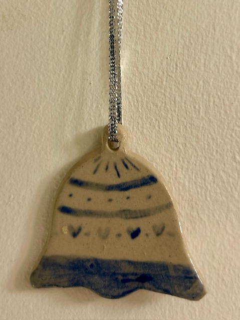 Small hand-painted bell (3 items)